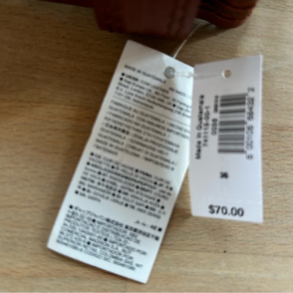 NWT Men’s Banana Republic Factory leather belt 36 - Picture 3 of 4